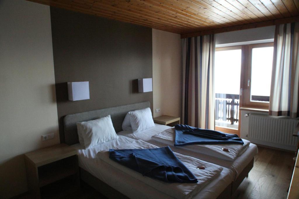 Hotel Sattleggers Alpenhof & Feriensternwarte Greifenburg Pokój zdjęcie