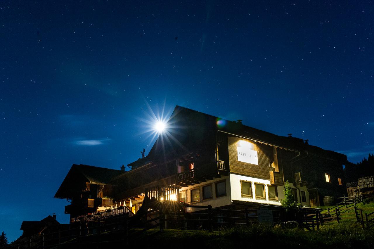 Hotel Sattleggers Alpenhof & Feriensternwarte Greifenburg Zewnętrze zdjęcie