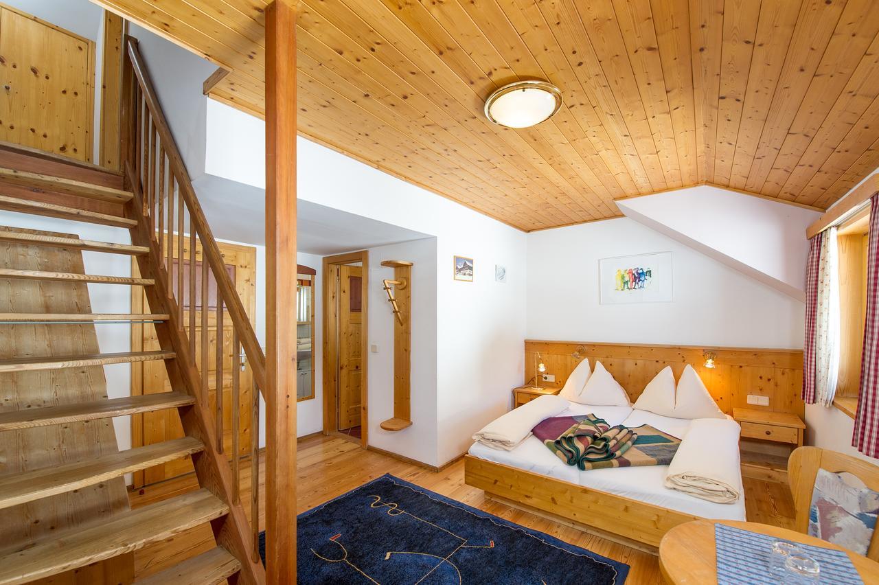 Hotel Sattleggers Alpenhof & Feriensternwarte Greifenburg Zewnętrze zdjęcie